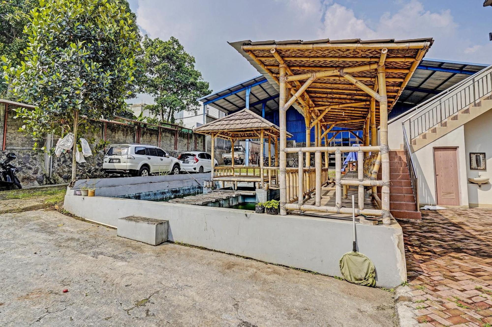 Oyo Life 91469 Pondok Pelita Lembang Exterior photo